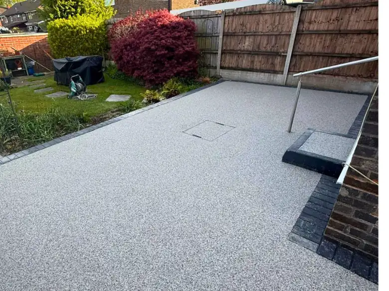 After: Tired flags to a silver resin yard - S P Groundworks & Driveways